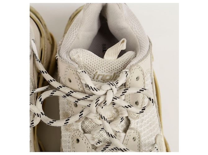 Balenciaga Triple Sneakers Bianco - vista 3