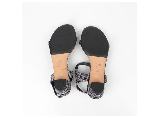 Chanel Sandalen mit Kettenriemen Mehrfarben - Ansicht 9