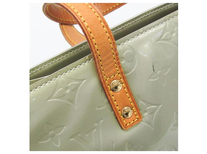 Louis Vuitton Borsa tote Reade MM in Monogram Vernis per donne - Grigio Marrone - vista 15