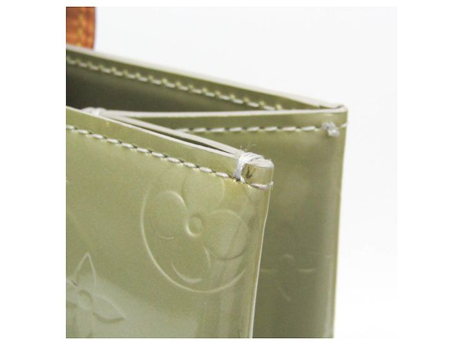 Louis Vuitton Borsa tote Reade MM in Monogram Vernis per donne - Grigio Marrone - vista 9