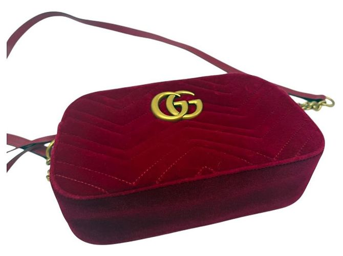 Gucci Piccola borsa a spalla in velluto rosso ibisco - vista 5
