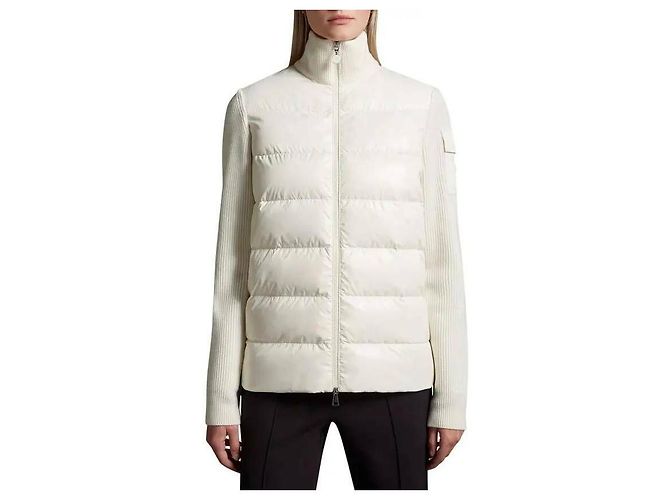 Moncler Gestrickte Wolljacke mit Logo-Patch - Ansicht 5