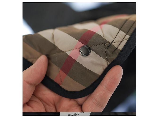 Burberry Dalry Steppjacke aus Polyester in Schwarz - Ansicht 17