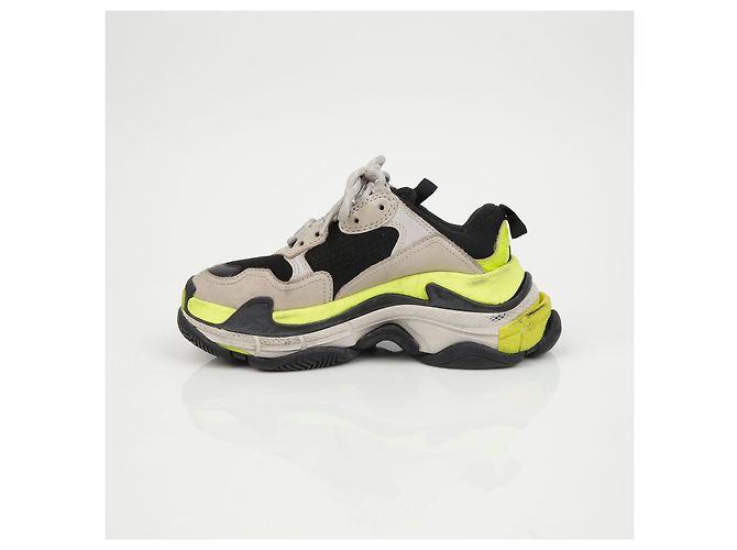 Balenciaga Triple Sneakers Taglia Giallo - vista 13