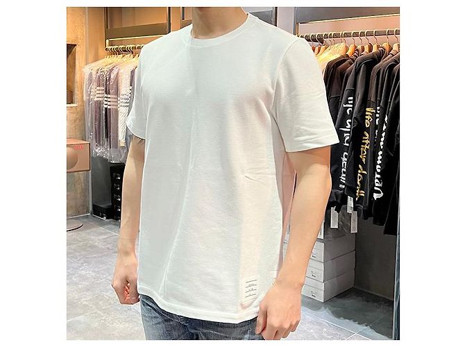 Thom Browne Camiseta de manga curta em piquê de algodão com listras nas costas, ajuste relaxado - vista 3