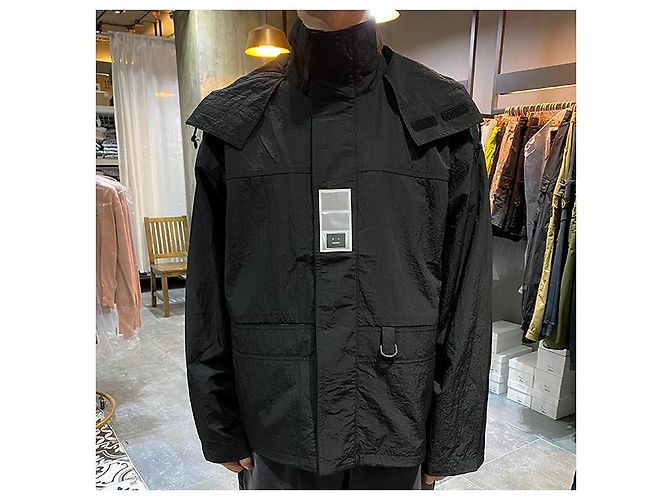 Giacca a vento con cappuccio packable con logo Acne Nero - vista 14