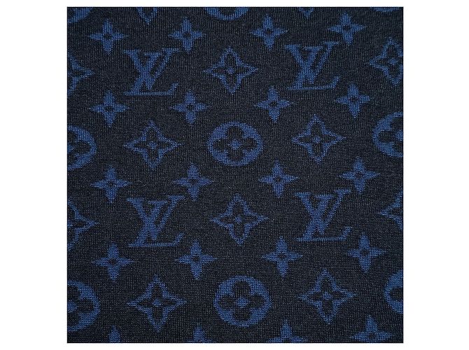 Louis Vuitton Monogram Cashmere Knit GVB Blue - view 3