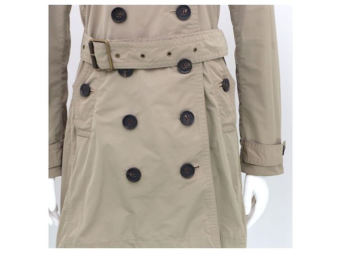 Gabardina Burberry Castaño - vista 3