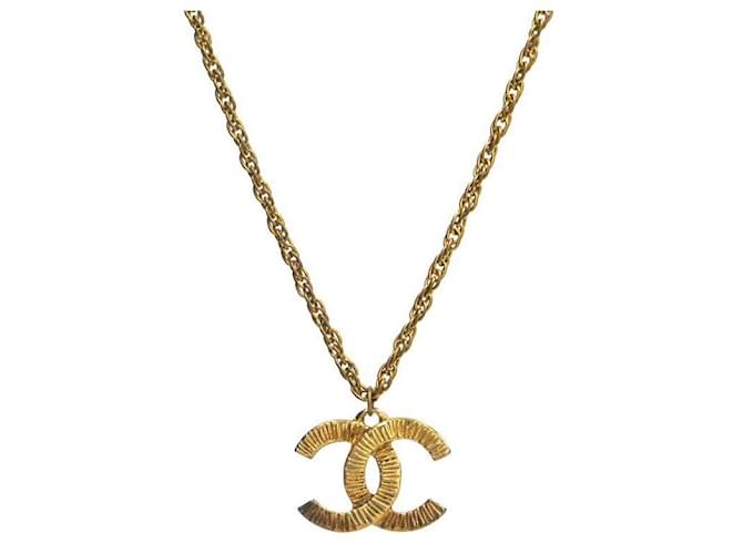 Collar de Oro CC de Chanel Dorado - vista 2