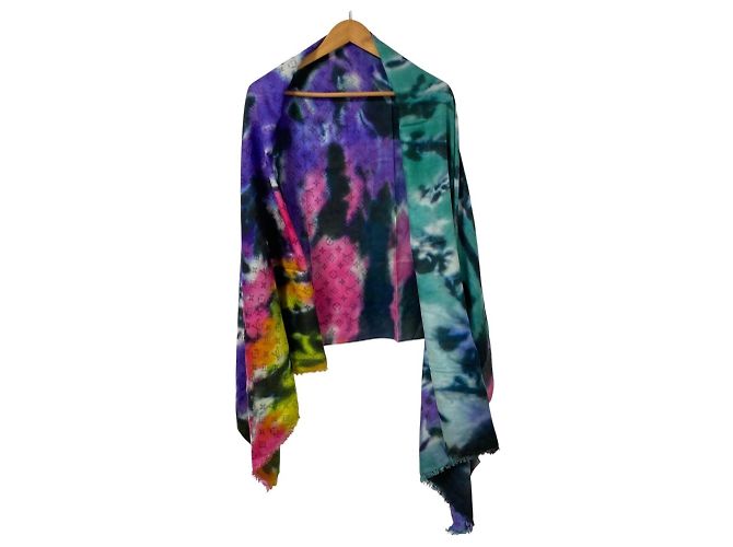 LOUIS VUITTON Etoile Monogram RGB Grande Sciarpa Multicolore Donna - vista 3