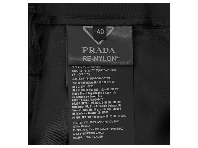 Prada Falda Mini Re-Nylon Negra Big Triangle Logo de Lujo Biarr para Mujeres Negro - vista 13