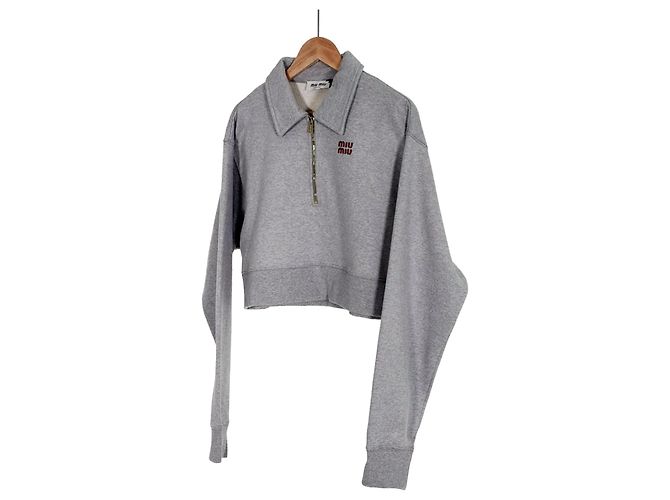 Miu Miu Luxuriöses Biar Oversized Sweatshirt mit Reißverschlusskragen Grau Braun - Ansicht 2