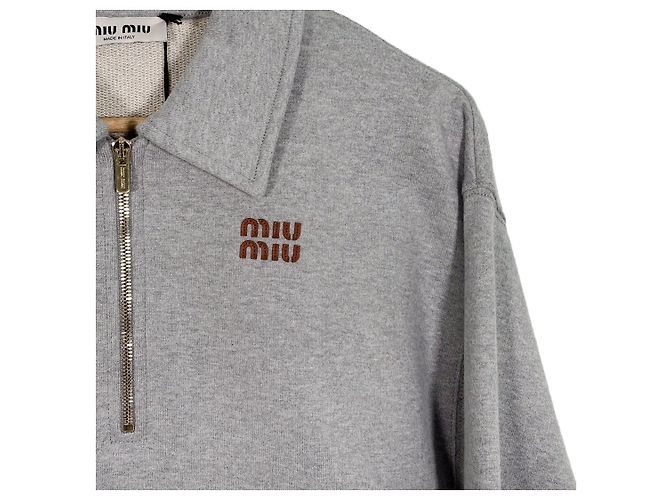 Miu Miu Luxuriöses Biar Oversized Sweatshirt mit Reißverschlusskragen Grau Braun - Ansicht 7