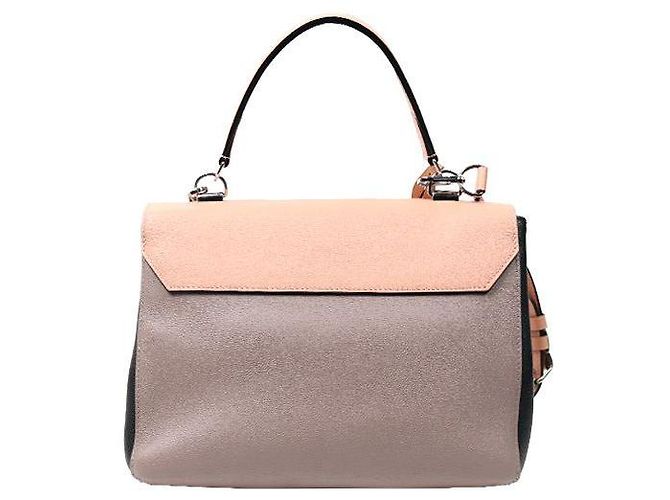 Louis Vuitton Bolso Lock Me bitono Rosa - vista 3