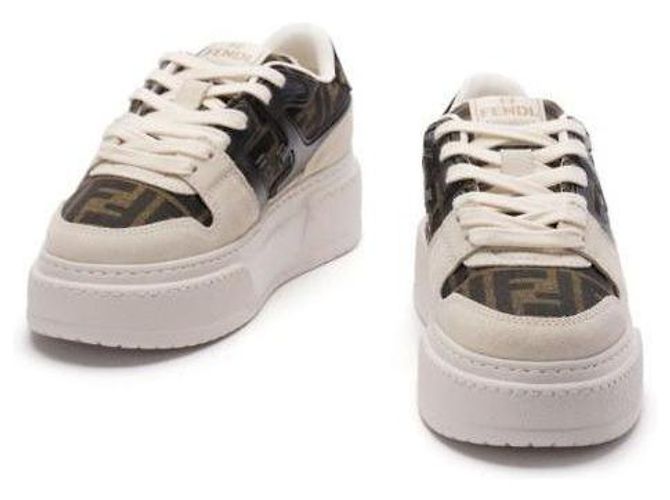 Fendi Sneakers basse in suede con piattaforma Match - vista 7