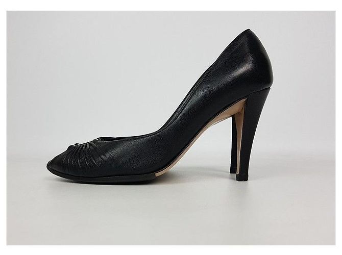 Salvatore Ferragamo Scarpe aperte in pelle nera per donne Nero - vista 4