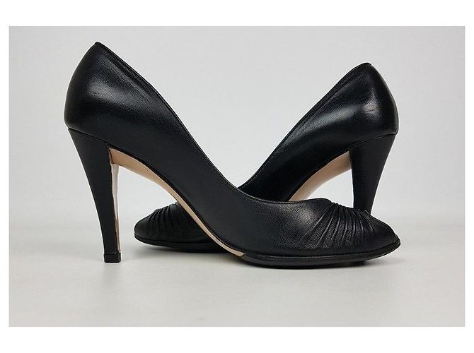 Salvatore Ferragamo Scarpe aperte in pelle nera per donne Nero - vista 9