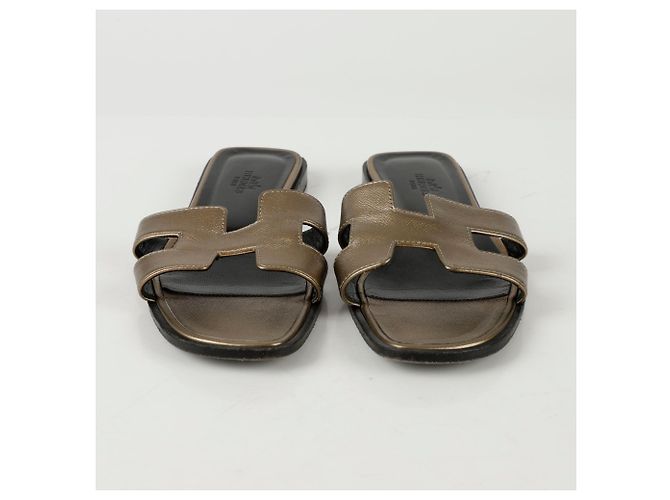 Sandali Hermès Oran Bronzo Pelle Epsom 36 D'oro - vista 7
