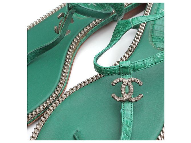 Chanel Infradito verdi con logo CC Verde - vista 5