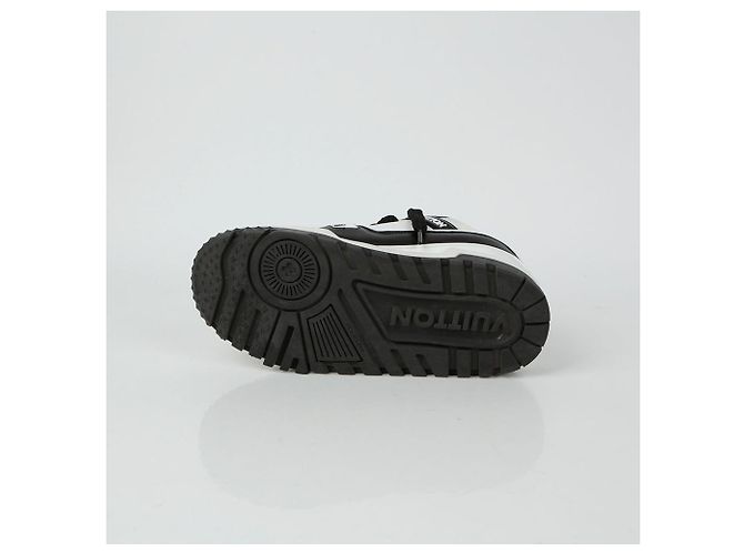 Louis Vuitton Baskets LV Trainer Maxi Taille Noir - vue 9