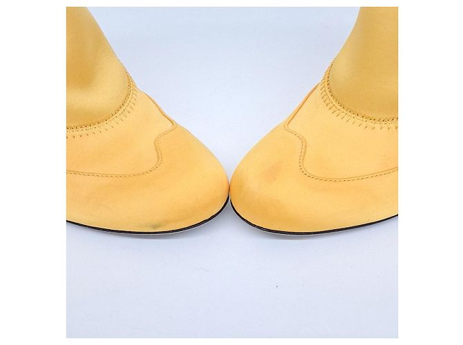 Botas Fendi Amarillo - vista 2