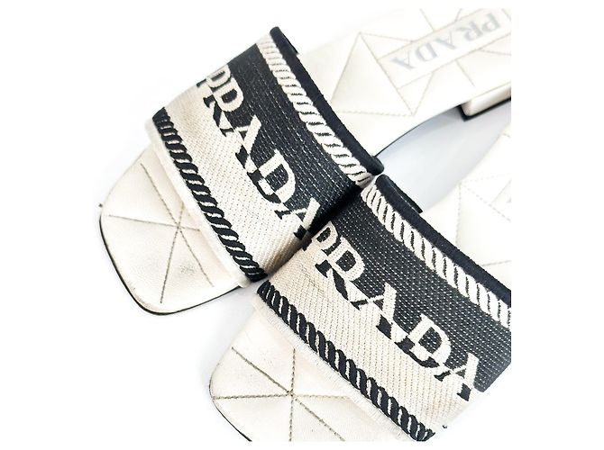 Prada Pantofole scivolose in tessuto con logo ricamato Viar per donne Bianco - vista 10