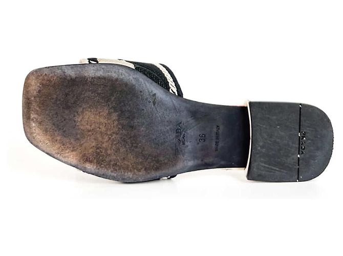 Prada Pantofole scivolose in tessuto con logo ricamato Viar per donne Bianco - vista 8