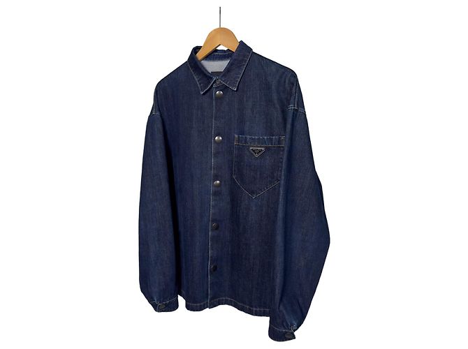 Prada Herrenjacke aus gewaschenem Denim mit blauem Dreieckslogo - Ansicht 2