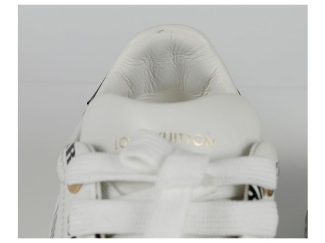 Louis Vuitton Größe der Timeout Sneakers Weiß - Ansicht 9