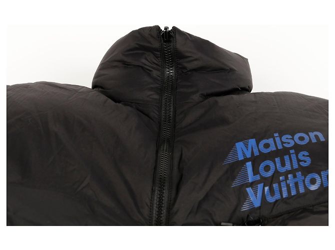Louis Vuitton Reversible Winter Down Parka Size Black - view 5