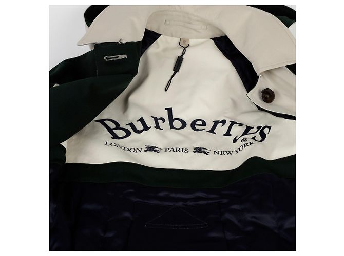 Burberry Abrigo con capucha desmontable Tamaño Verde - vista 9