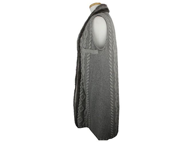Escada Strickweste aus metallisch silbernem Wollmix mit Rex-Fell - Ansicht 3