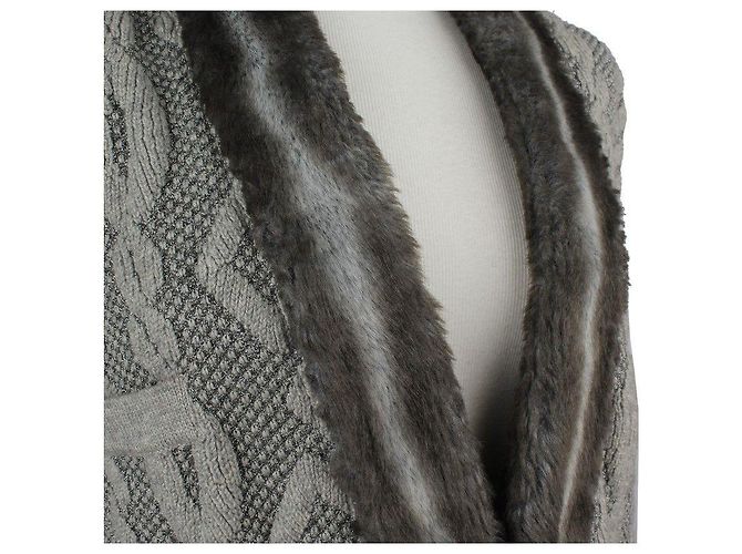 Escada Strickweste aus metallisch silbernem Wollmix mit Rex-Fell - Ansicht 6