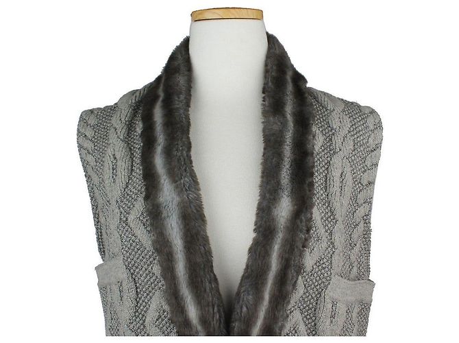 Escada Strickweste aus metallisch silbernem Wollmix mit Rex-Fell - Ansicht 8