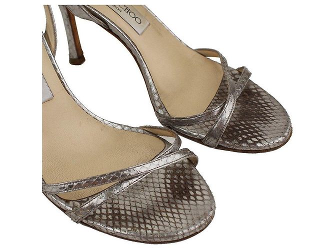 Jimmy Choo Sandálias de tiras com padrão de python prateado Prata - vista 6
