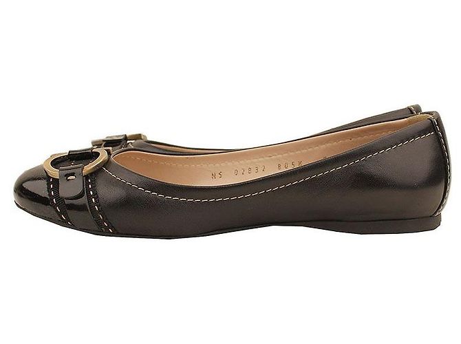 Salvatore Ferragamo Scarpe Flat in Pelle Nera con Logo Gancini Nero - vista 3