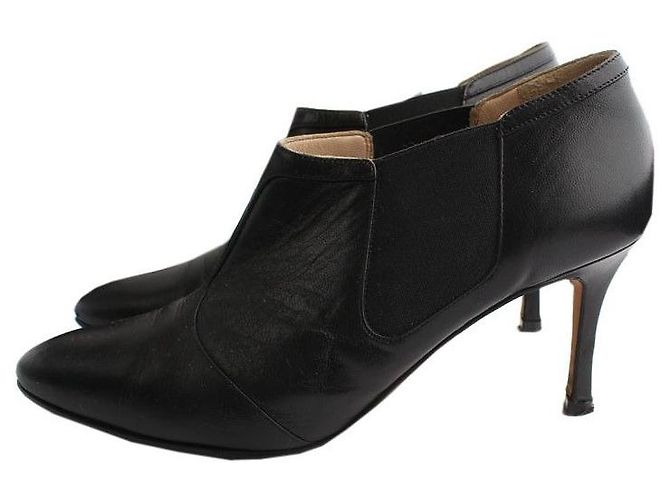 Manolo Blahnik Botín Negro con Rayas - vista 3