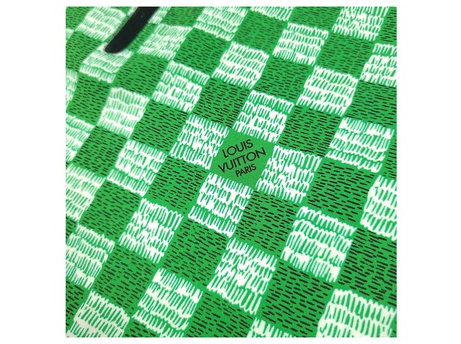 Louis Vuitton Polo a maniche corte con zip Damier LV per donne Verde - vista 3