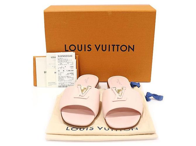 Capucines Louis Vuitton Mule piatte in pelle di vitello rosa LV Mare per donne - vista 2