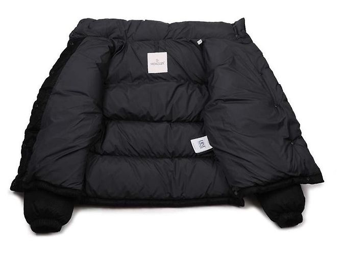 Moncler ETTORE Short Down Jacket Black - view 5