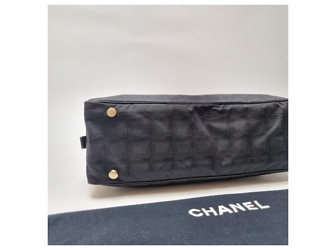 Chanel Nuova borsa da bowling con logo CC da viaggio Nero - vista 18