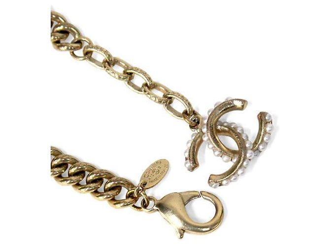 Pulsera de oro CC perlas Chanel - vista 3