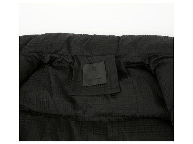 Givenchy Size Motif Zip-Up Padding Black - view 5
