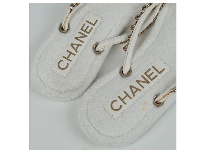 Chanel Sandali flip flop con catena Taglia Bianco - vista 9