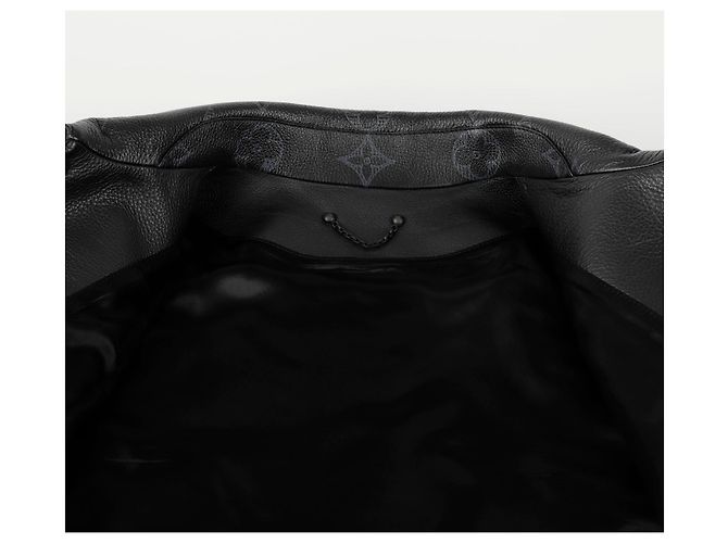 Louis Vuitton Chaqueta Monogram Shadow Tamaño Negro - vista 11