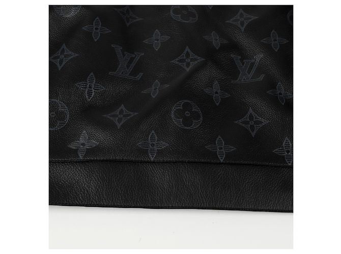 Louis Vuitton Chaqueta Monogram Shadow Tamaño Negro - vista 17