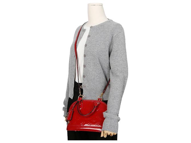 Louis Vuitton Alma BB Schultertasche Rot - Ansicht 16