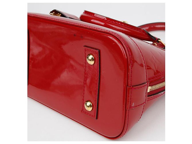 Louis Vuitton Alma BB Schultertasche Rot - Ansicht 9