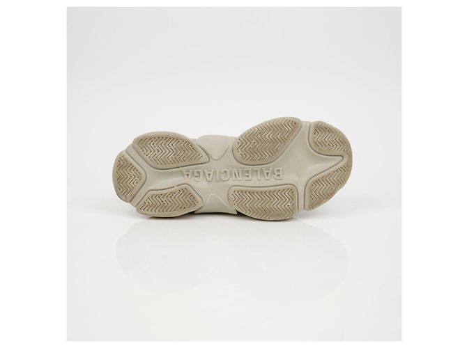 Balenciaga Triple Sneakers - vista 12