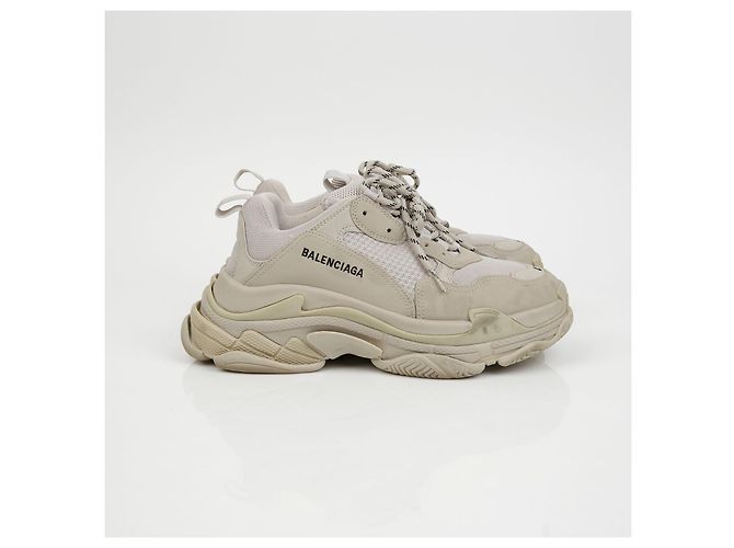 Balenciaga Triple Sneakers - vista 2